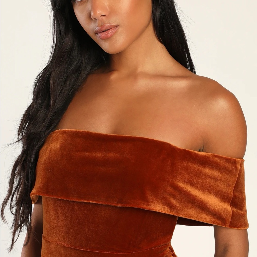 Lulus Elegant Brown Velvet Gown NWT XL - Picture 2 of 6
